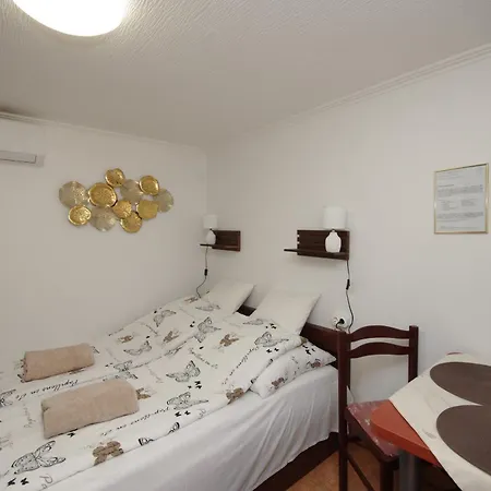 Apartment Erika Mini Apartman *